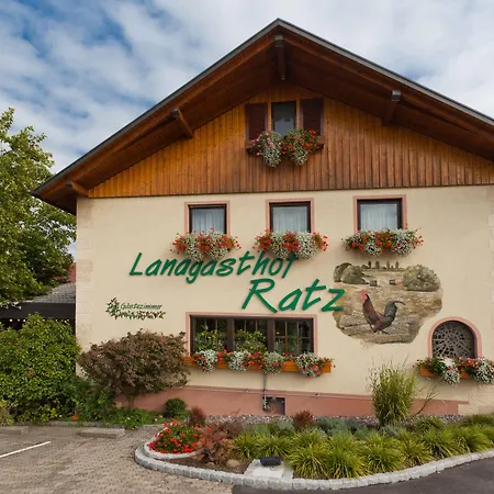 Landgasthof Ratz ホテル