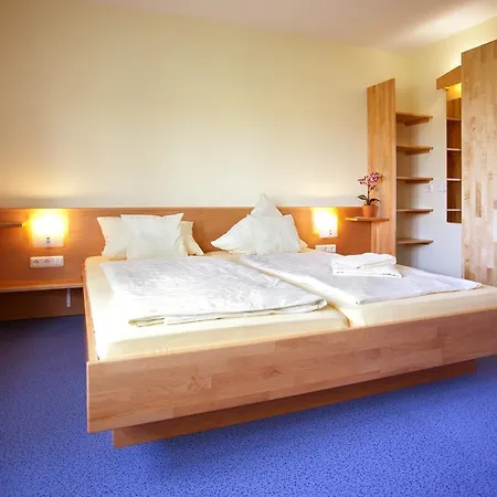 Landgasthof Ratz ホテル