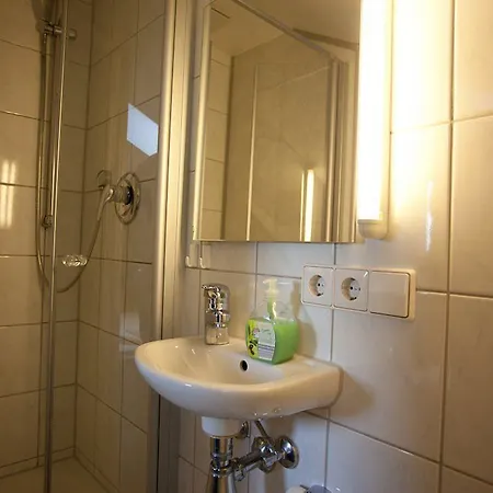 Landgasthof Ratz 라이나우